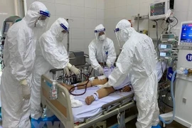 Asciende a 27 número de víctimas mortales de COVID-19 en Vietnam