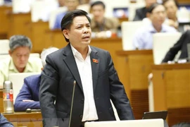 Ministro vietnamita de Transporte aclara varias soluciones de infraestructura de transporte en Delta del Mekong