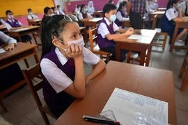 Cierran escuelas en Malasia por COVID-19