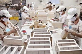 Exportaciones forestales de Vietnam apuntan a cumplir meta anual