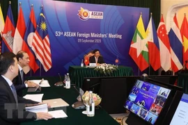 Unión Europea valora éxito de Vietnam en organización de la AMM 53