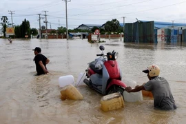 Camboya: Zonas limítrofes con Tailandia sufren inundaciones graves