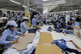 Abre EVFTA oportunidades para sector de confecciones textiles y calzado de Vietnam