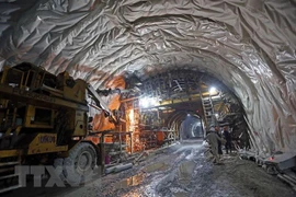 Entrará en funcionamiento prontamente tramo ampliado del túnel vietnamita de Hai Van 