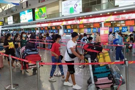 Vietnam Airlines transportará a 700 turistas varados en Da Nang a Hanoi y Ciudad Ho Chi Minh