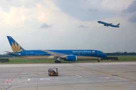 Pospone Vietnam Airlines su junta de accionistas