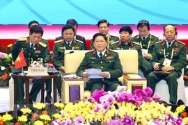 Insta Vietnam a la ASEAN a fortalecer unidad para enfrentar desafíos