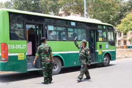 Ciudad Ho Chi Minh traza planes ante posible aumento de pacientes de COVID-19
