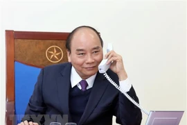 Primer ministro de Vietnam sostiene conversión telefónica con presidente indonesio