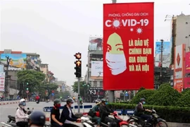 Aplaude embajador de Rusia logros de Vietnam en enfrentamiento a COVID-19 