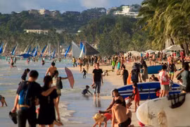 Ingresos turísticos de Filipinas registran nuevo récord en 2019