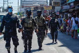 Filipinas registra más de ocho mil casos de COVID-19