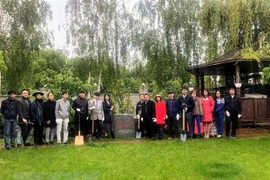 Celebran en Ucrania y Alemania aniversario del natalicio del Presidente Ho Chi Minh
