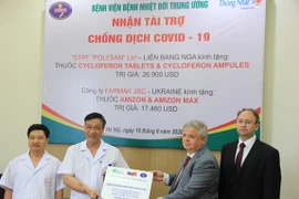 Vietnam recibe medicamentos contra el COVID-19, otorgados por Ucrania y Rusia