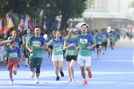 Siete mil personas se inscriben en Maratón VPBank Hanoi ASEAN 2020