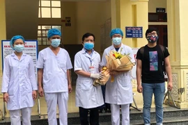 Otros cinco pacientes recuperados de COVID-19 en tres centros clínicos vietnamitas