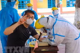 Acelera Da Nang realización de pruebas médicas en la comunidad