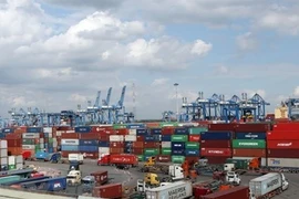 Revisan proyecto de reducción de congestión en puerto de Cat Lai de Ciudad Ho Chi Minh