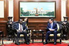 Ciudad Ho Chi Minh lista para impulsar lazos con Angola y Armenia