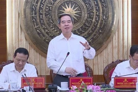 Abordan el futuro desarrollo de Thanh Hoa
