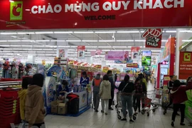 Alcanzan ventas minoristas en Vietnam un máximo de cuatro años
