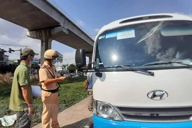 Mantiene ciudad vietnamita de Da Nang restricciones en el transporte ante COVID-19