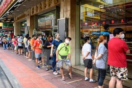 Tailandia considera plan para levantar restricciones aplicadas por COVID-19