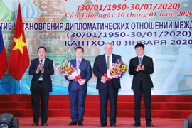 Rememoran aniversario de relaciones diplomáticas Vietnam-Rusia