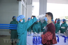 Suspende Vietnam expedición de licencia a trabajadores procedentes de áreas infectadas por coronarivus 