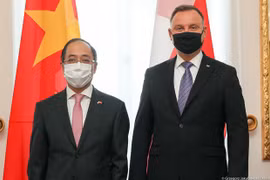 Polonia promueve cooperación multifacética con Vietnam