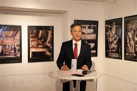 Exposición fotográfica conmemora relaciones diplomáticas Vietnam-Alemania