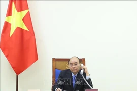 Premieres de Vietnam y la India evalúan cooperación binacional para repeler el COVID-19