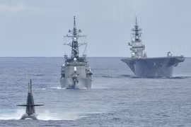 Llegan al puerto vietnamitas barcos de Fuerza de Autodefensa Marítima de Japón