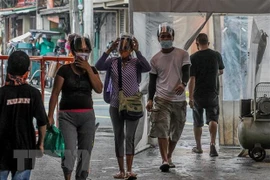 Filipinas considera reabrir la frontera