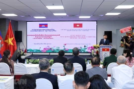Conmemora Ciudad Ho Chi Minh 67 años del Día de la Independencia de Camboya
