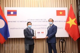 Vietnam apoya a Laos y Camboya en combate contra COVID-19