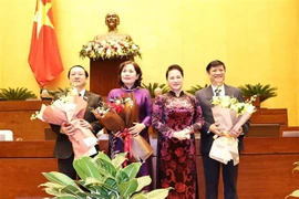 Parlamento vietnamita avala designación de ministros y gobernador del Banco Estatal