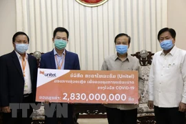 Apoyan empresas vietnamitas a Laos en enfrentamiento al COVID-19