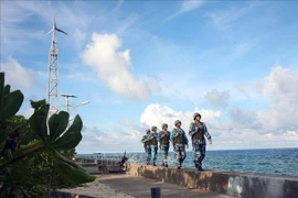 Entregan premios a obras destacadas sobre frontera, mar e islas de Vietnam