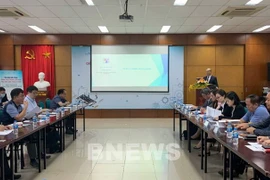 Vietnam y Corea del Sur cooperan en producción de teléfonos moviles