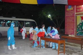 Retornan más de 210 ciudadanos vietnamitas desde Japón