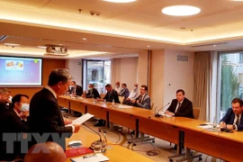 Discuten Vietnam y Rumania nuevas perspectivas de cooperación