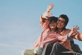 Premian a mejores películas y actores de Vietnam
