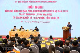 Premier de Vietnam exige impulsar reestructuración de empresas estatales 