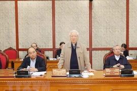Exhortan a perfeccionar documentos para el XIII Congreso Nacional del Partido Comunista de Vietnam