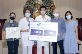 Hospital vietnamita ayuda a socio alemán en el combate contra el COVID-19
