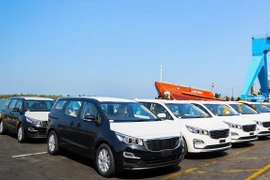 Empresa vietnamita exporta por primera vez automóviles turísticos a Tailandia