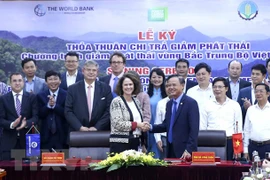Vietnam y el Banco Mundial firman acuerdo de pago por reducción de emisiones
