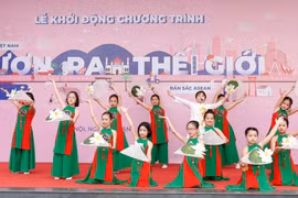 Efectúan premiación del primer programa "Niños vietnamitas en el mundo"