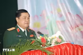 Academias de defensa de Vietnam y Laos estrechan sus relaciones de hermanamiento